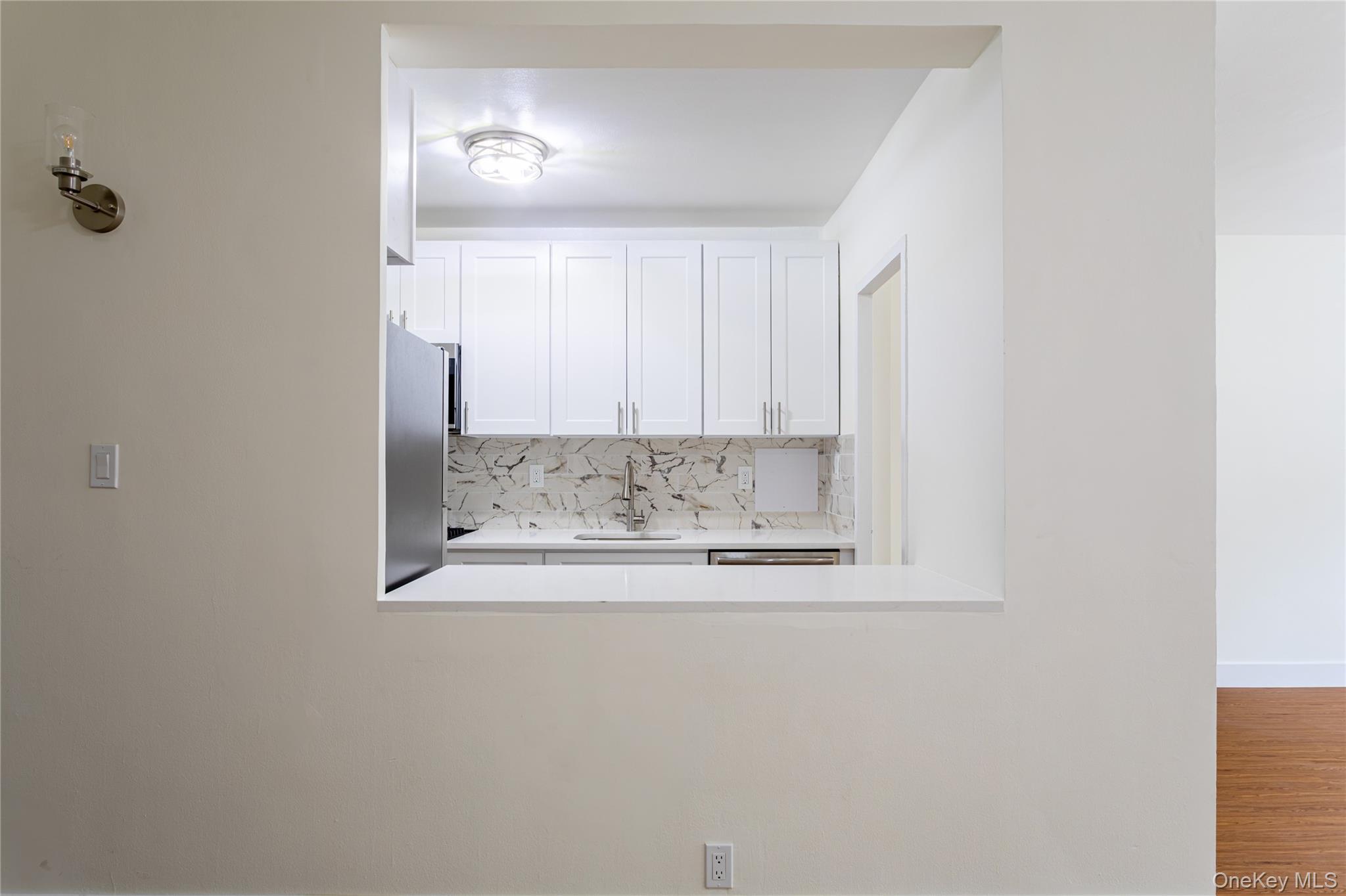 6 Fordham Hill Oval, Unit 2G photo 17