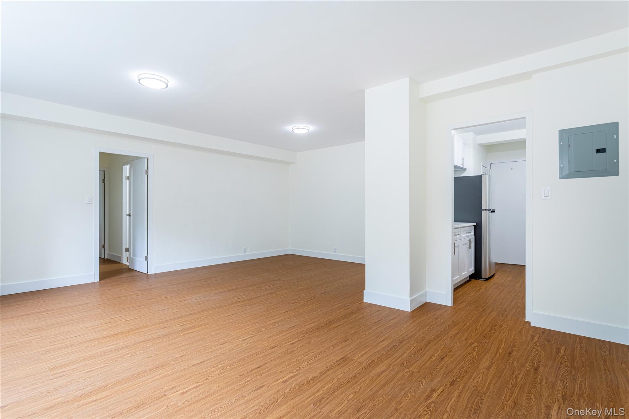 6 Fordham Hill Oval, Unit 2G photo 10