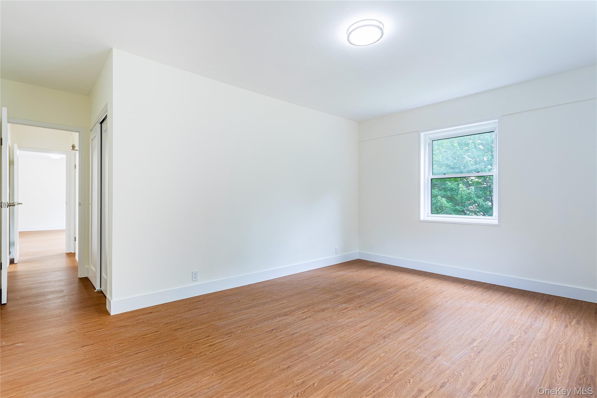 6 Fordham Hill Oval, Unit 2G photo 32