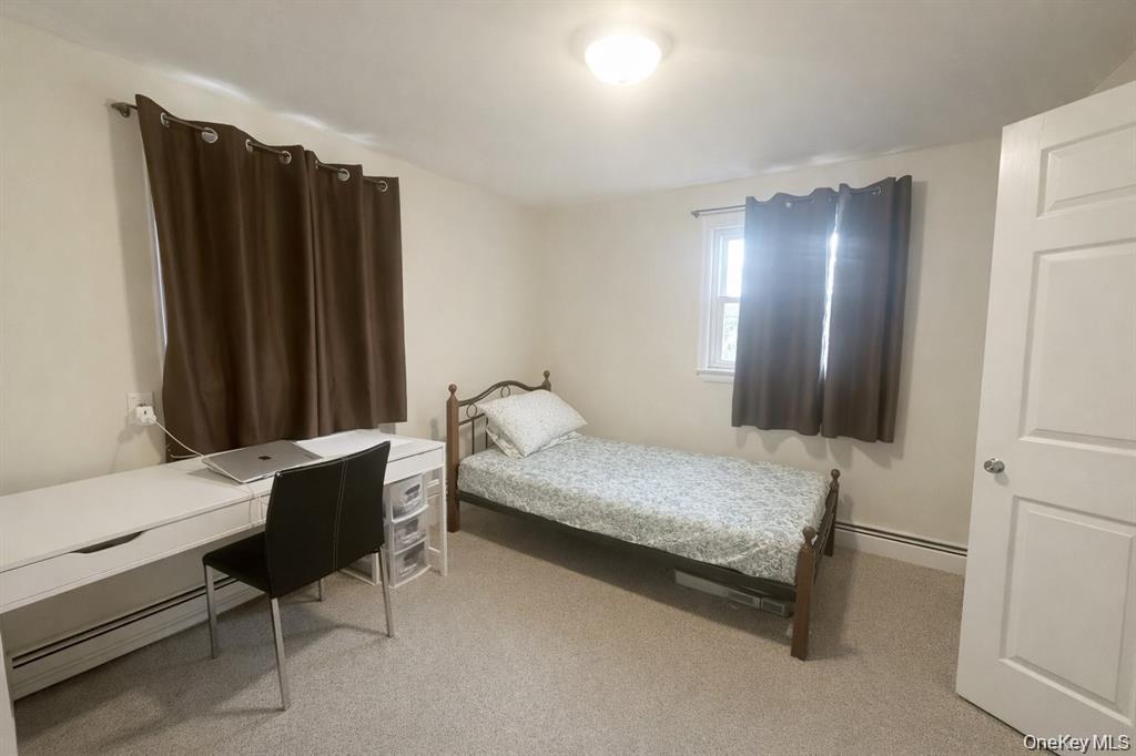 187 Horseblock Road – For Sale photo 3