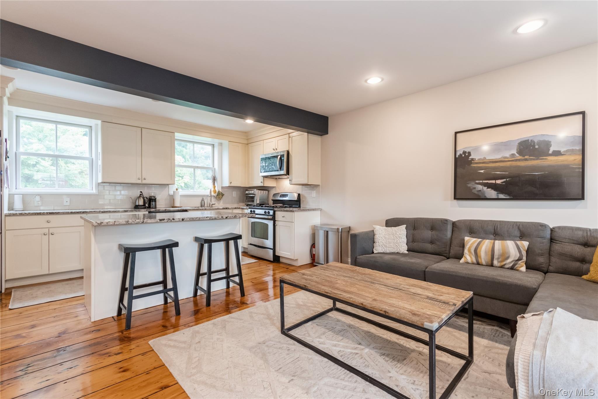 120 Verplanck Avenue – For Rent photo 5