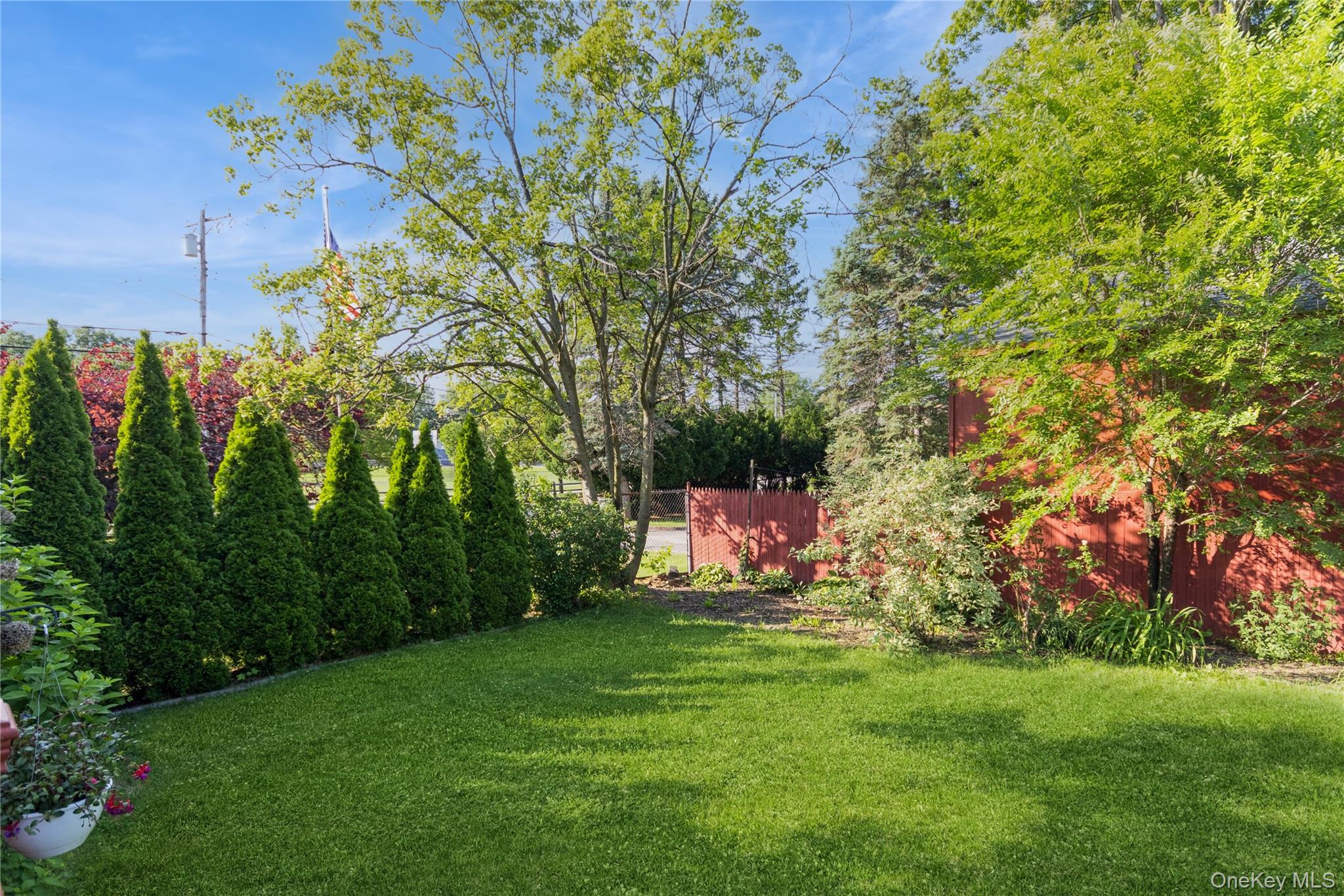 120 Verplanck Avenue – For Rent photo 40
