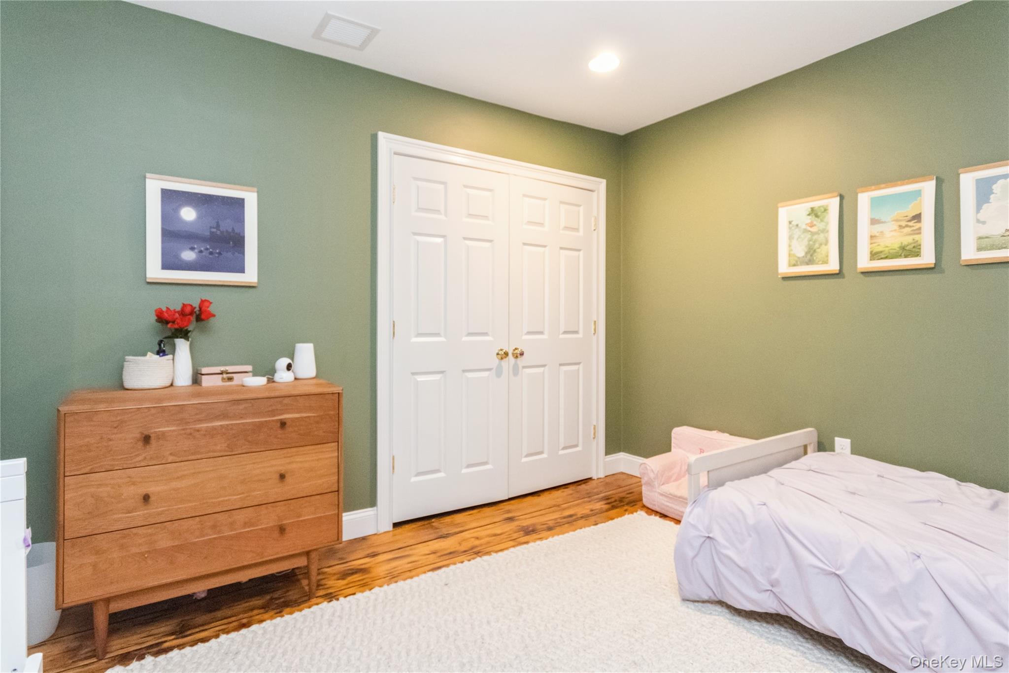 120 Verplanck Avenue – For Rent photo 23