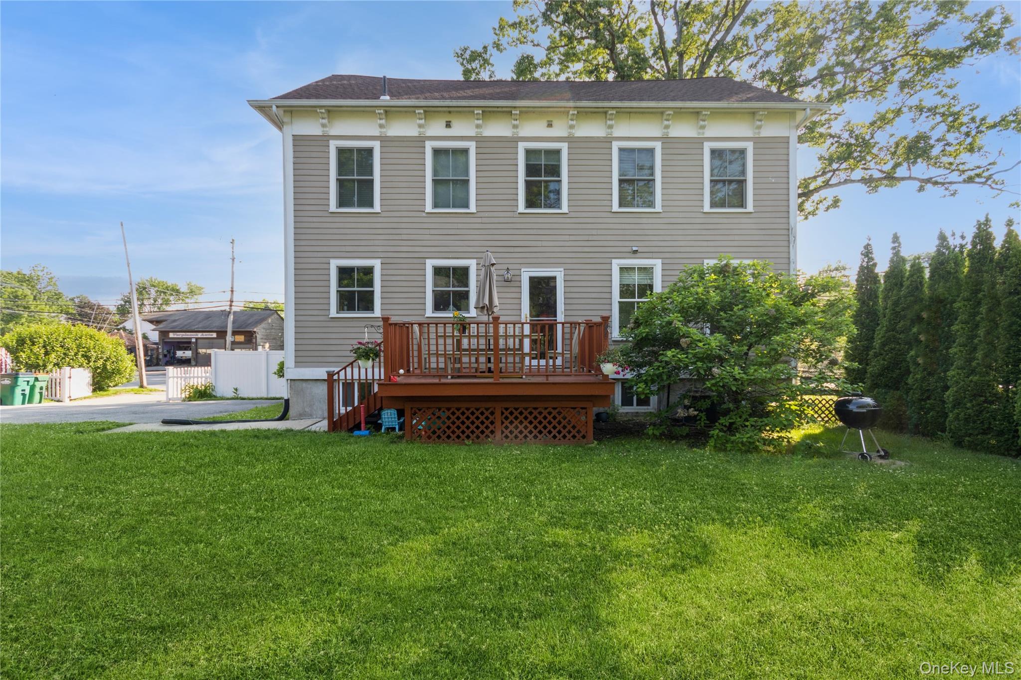 120 Verplanck Avenue – For Rent photo 36
