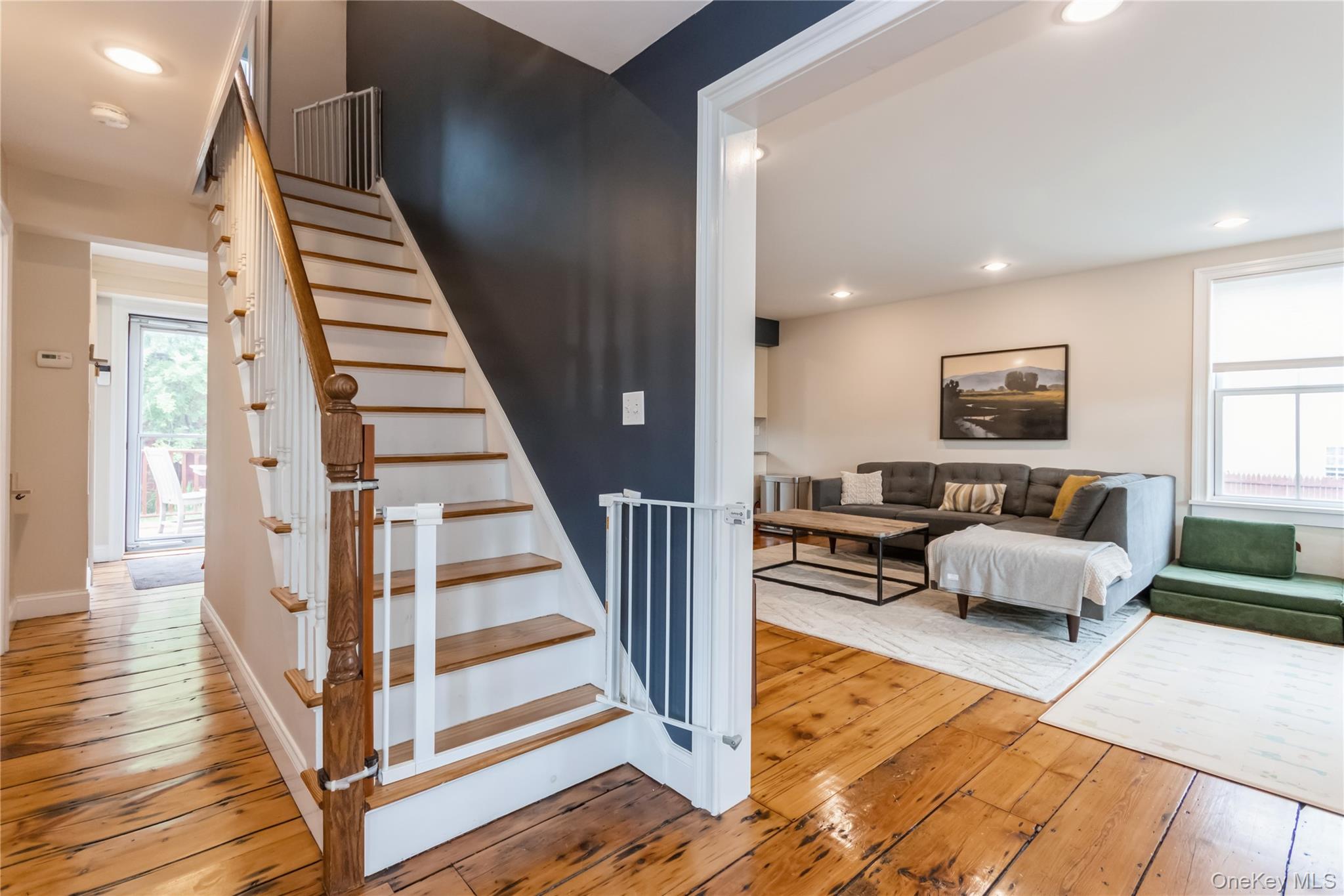 120 Verplanck Avenue – For Rent photo 3