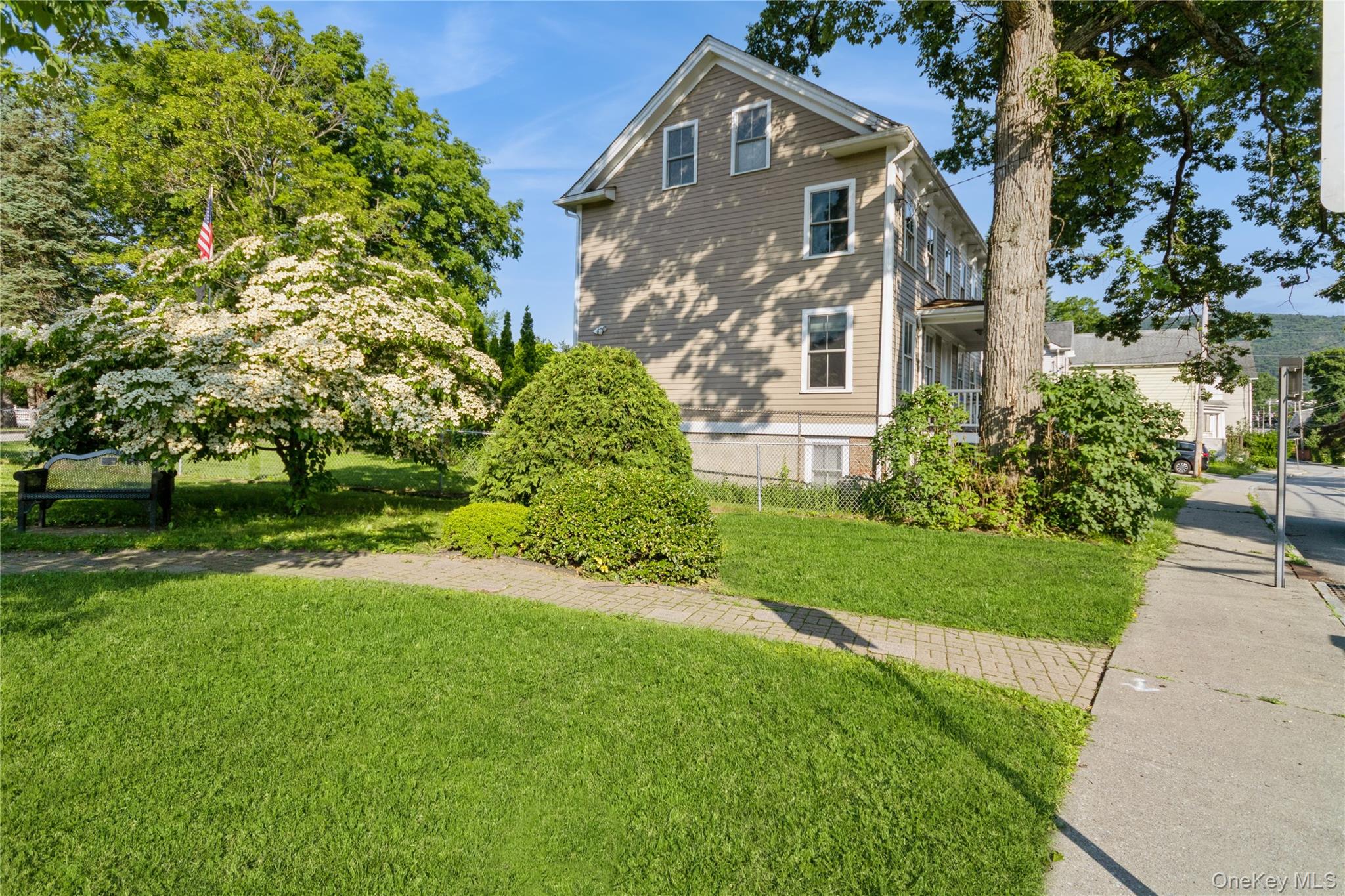 120 Verplanck Avenue – For Rent photo 30