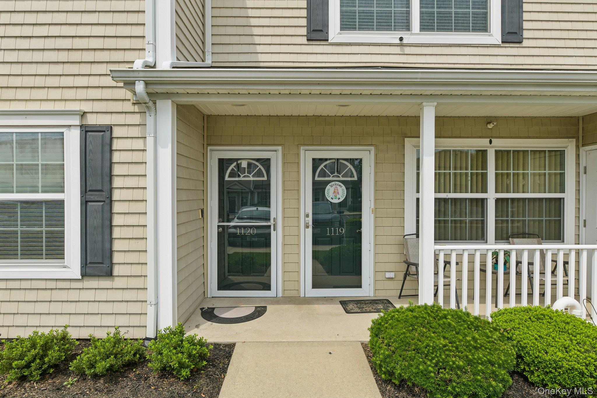 1120 Willow Lane – For Sale