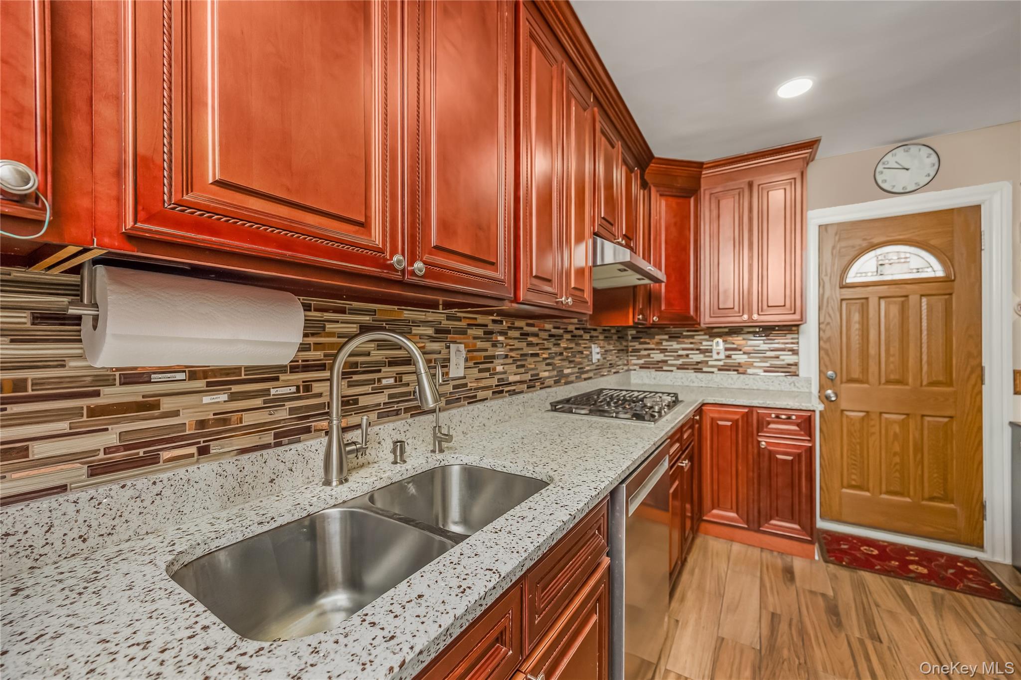 17316 Jewel Avenue – For Sale photo 4