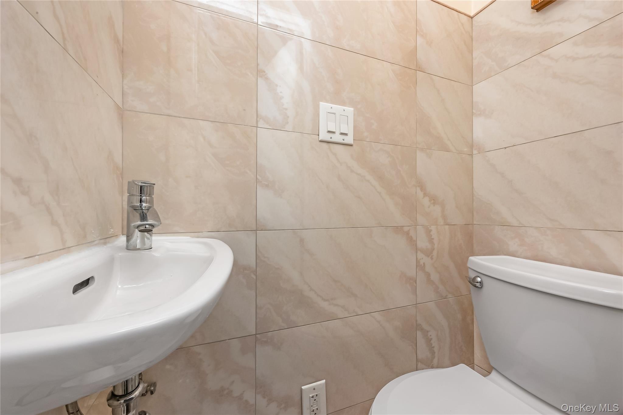 17316 Jewel Avenue – For Sale photo 14