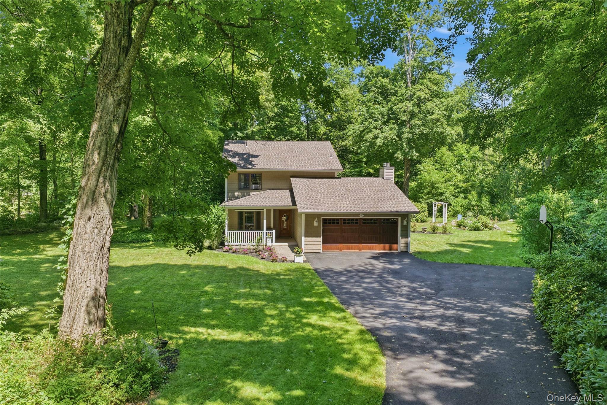 43 Nathan Hale Drive – For Sale photo 2