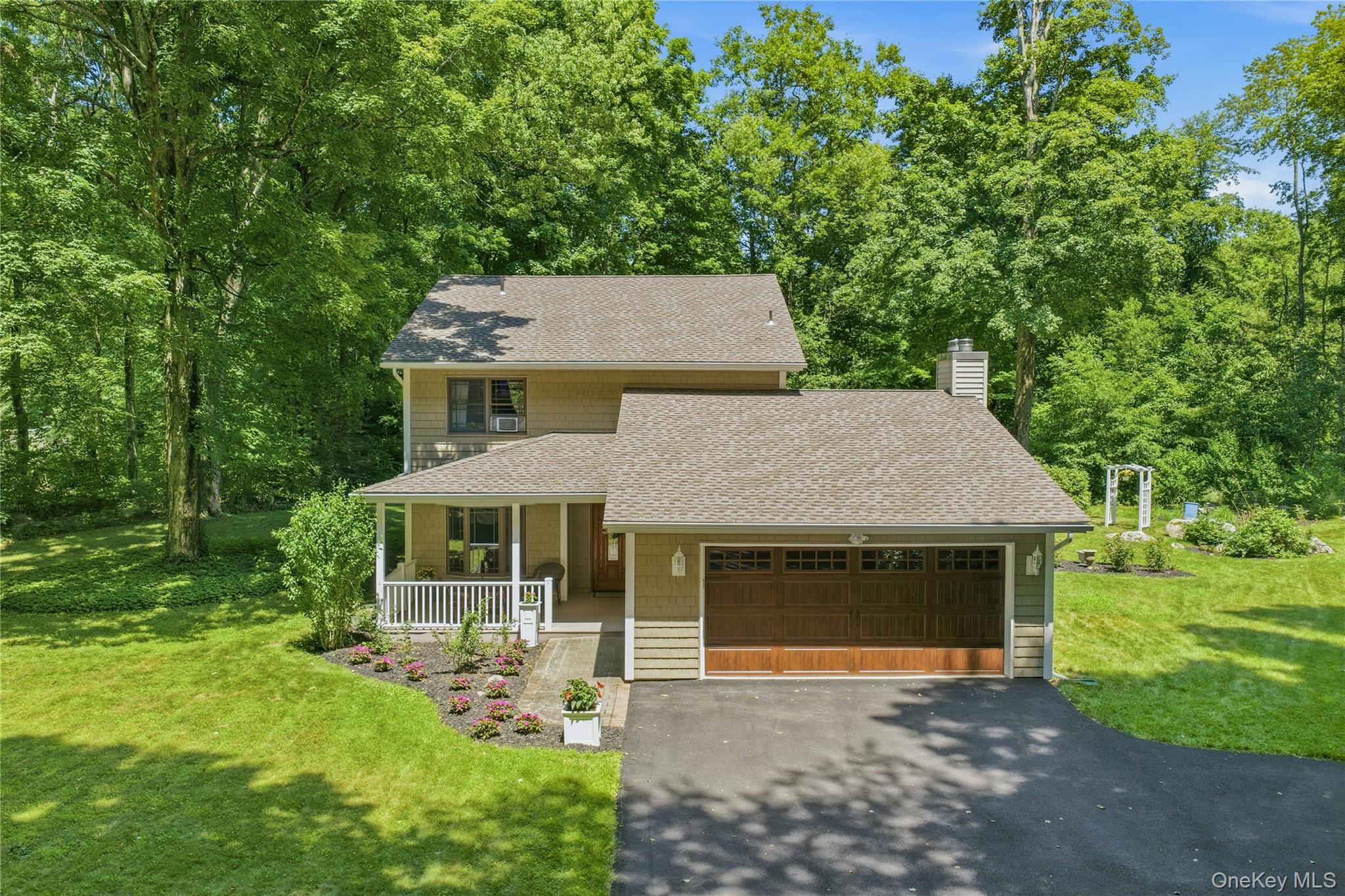 43 Nathan Hale Drive – For Sale