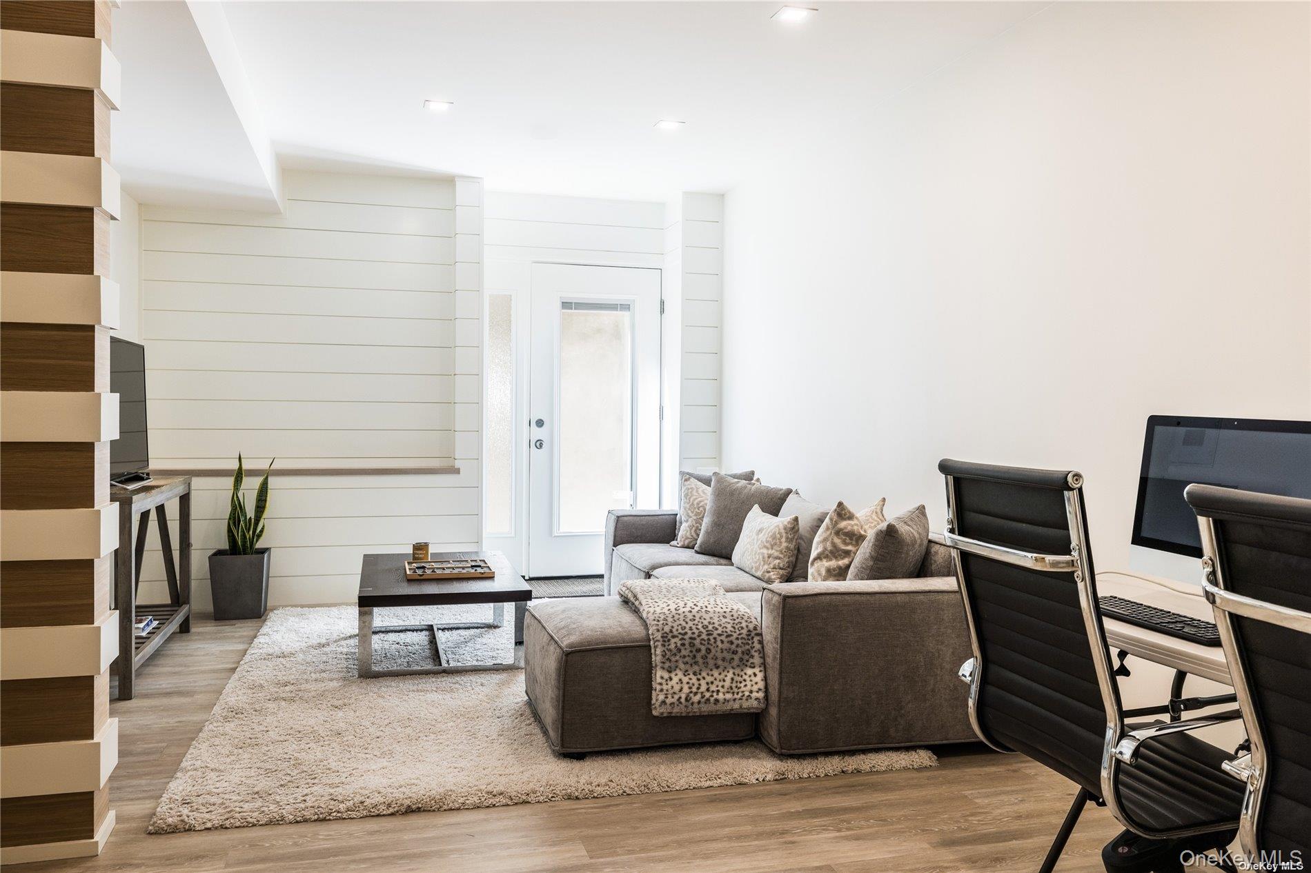 69 School Street – For Rent photo 13