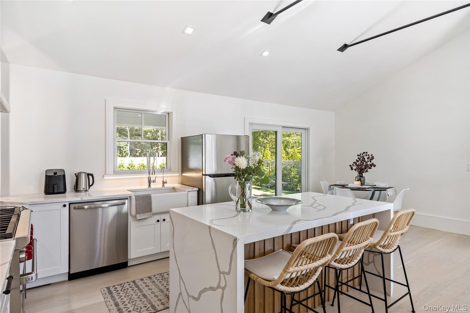 69 School Street – For Rent photo 4