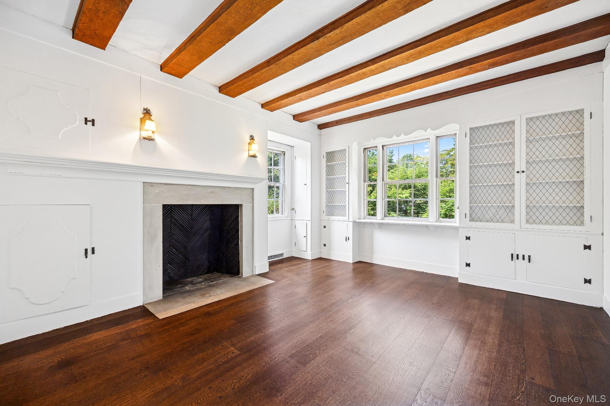 6 Fox Meadow Road – For Rent photo 3