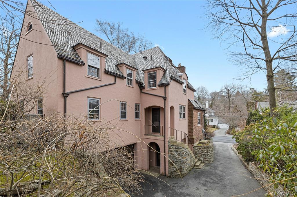 6 Fox Meadow Road – For Rent photo 17