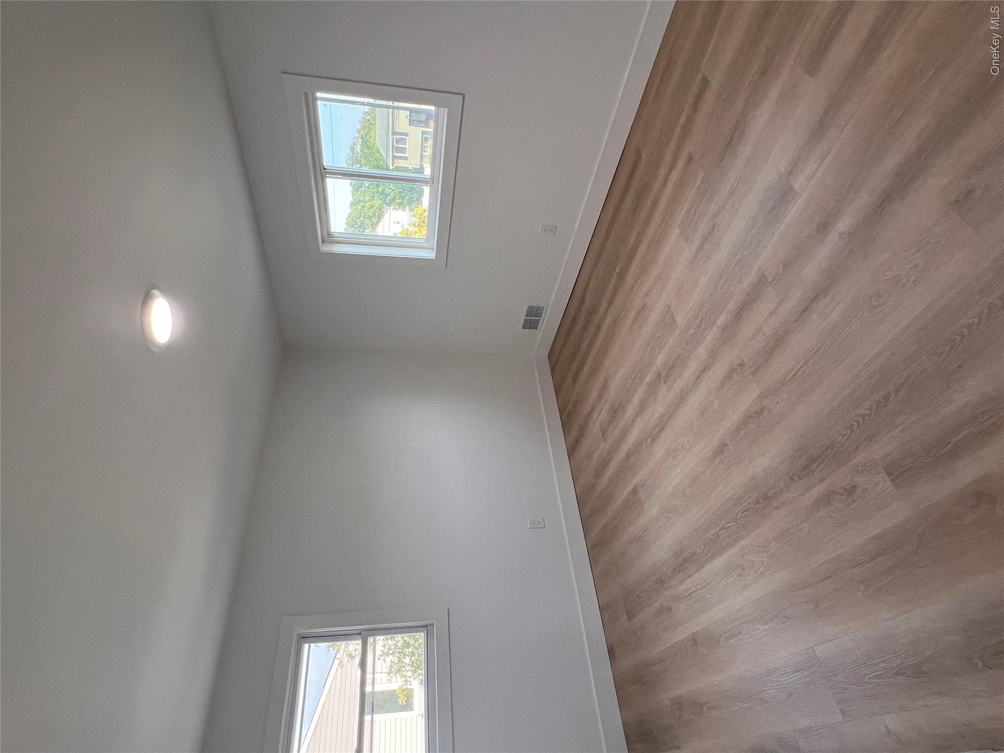 501 Hawkins road Road – For Sale photo 10
