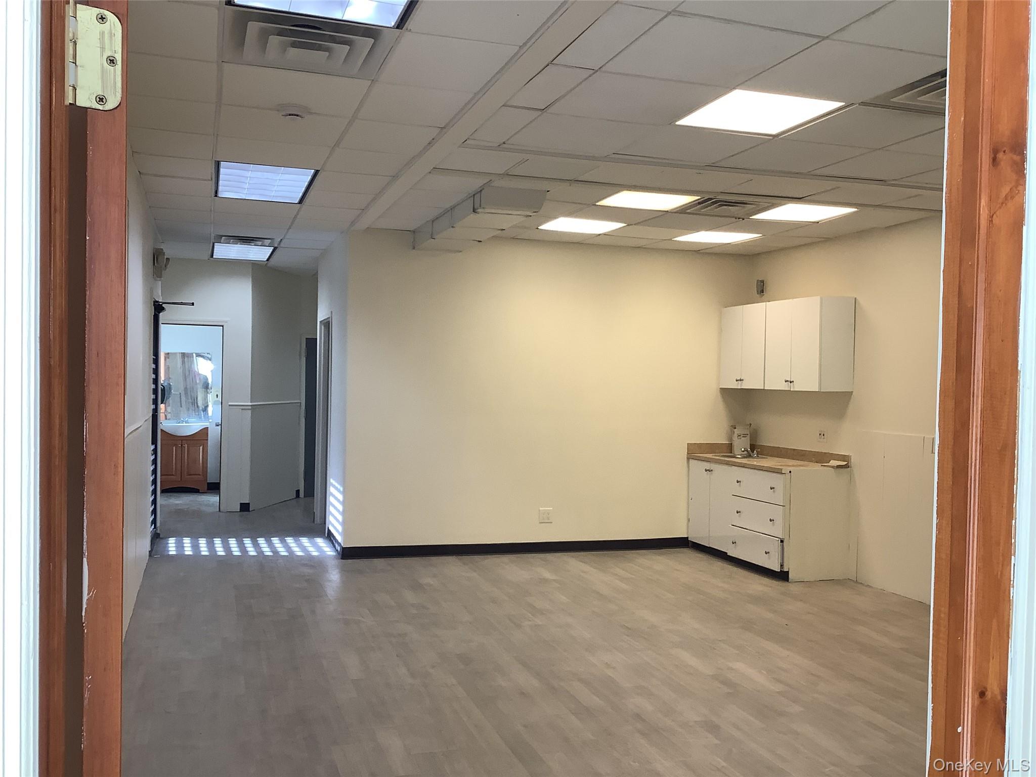 105-40 Rockaway Boulevard, Unit 1st floor photo 8