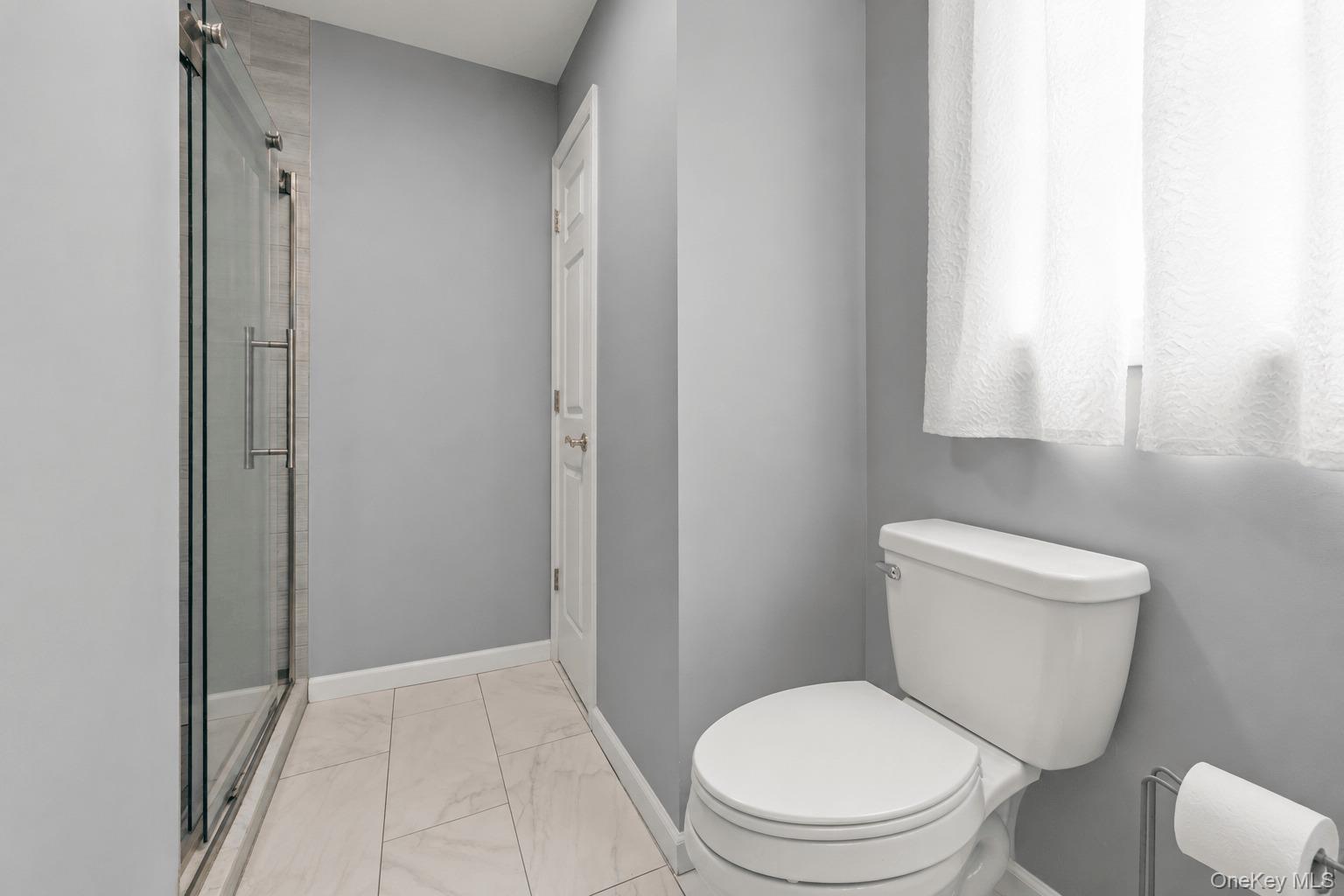 4478 Express Drive S – For Sale photo 22