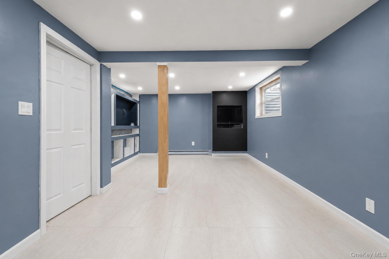4478 Express Drive S – For Sale photo 25