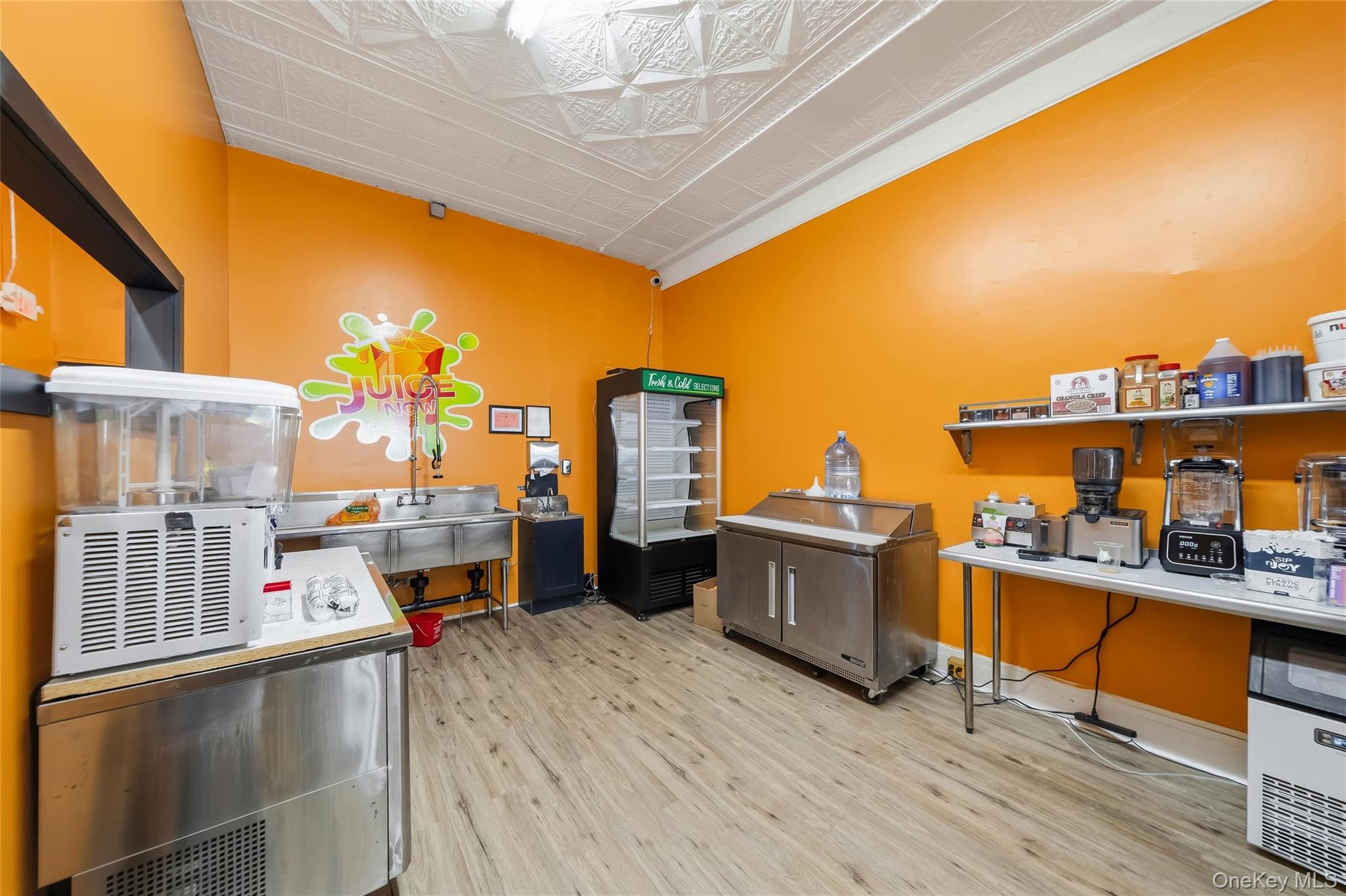 30-32 E Main Street – For Sale photo 9