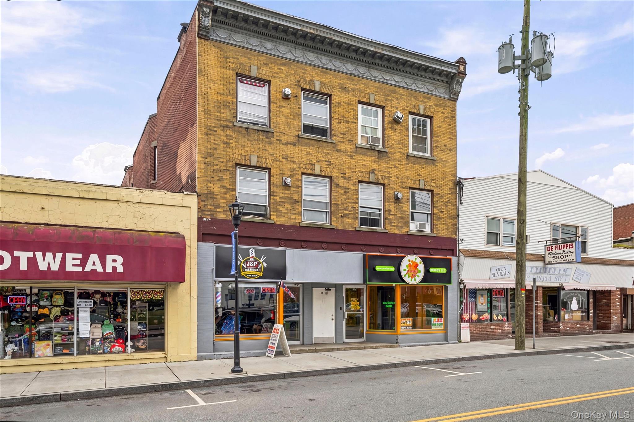 30-32 E Main Street – For Sale photo 3