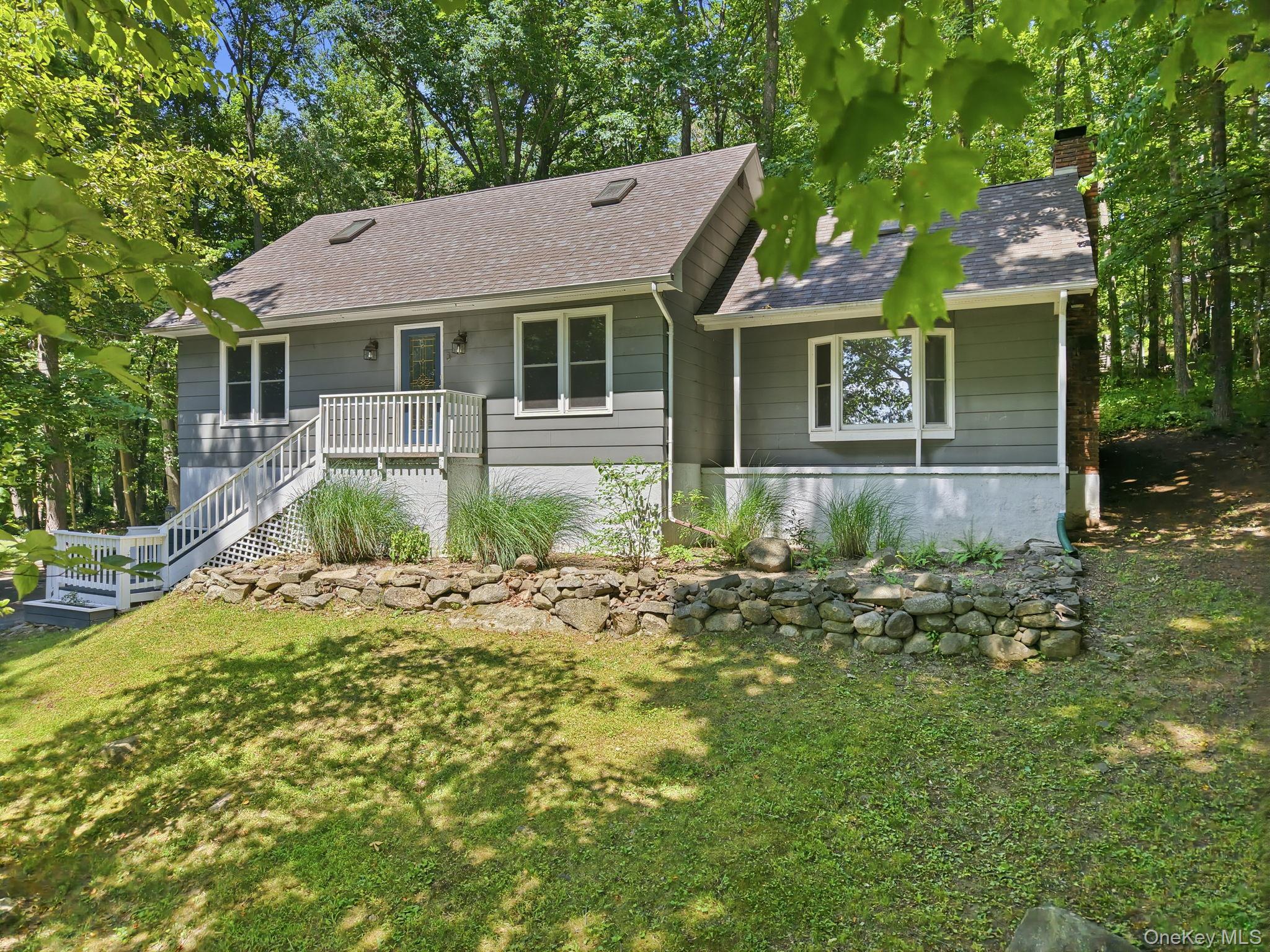 3 Dogwood Hollow – For Sale photo 2