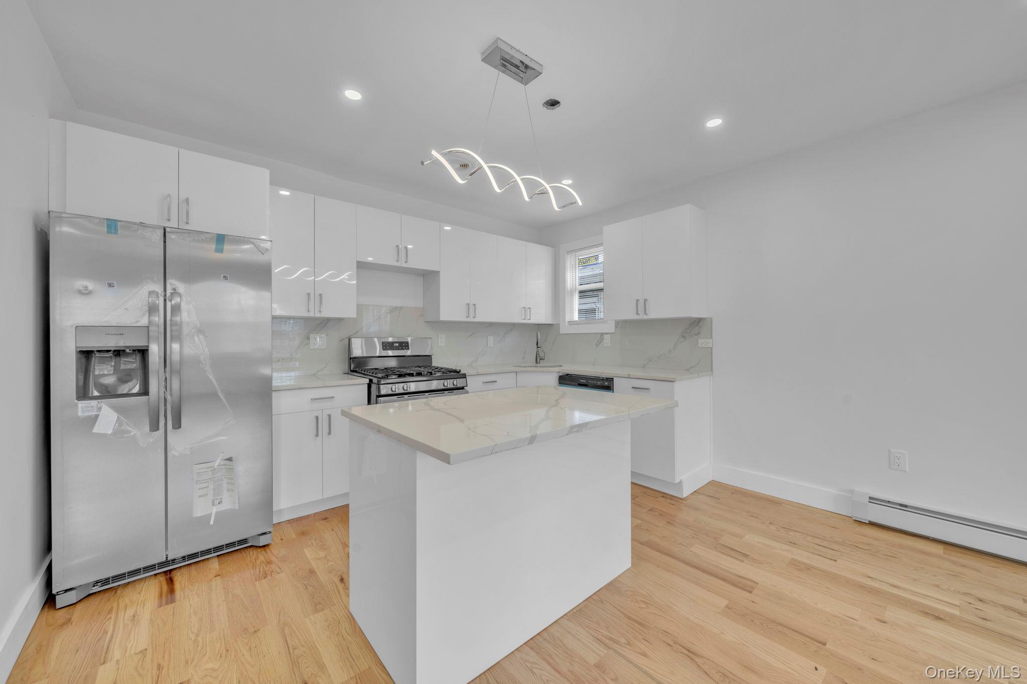 161-32 119th Drive – For Sale photo 6