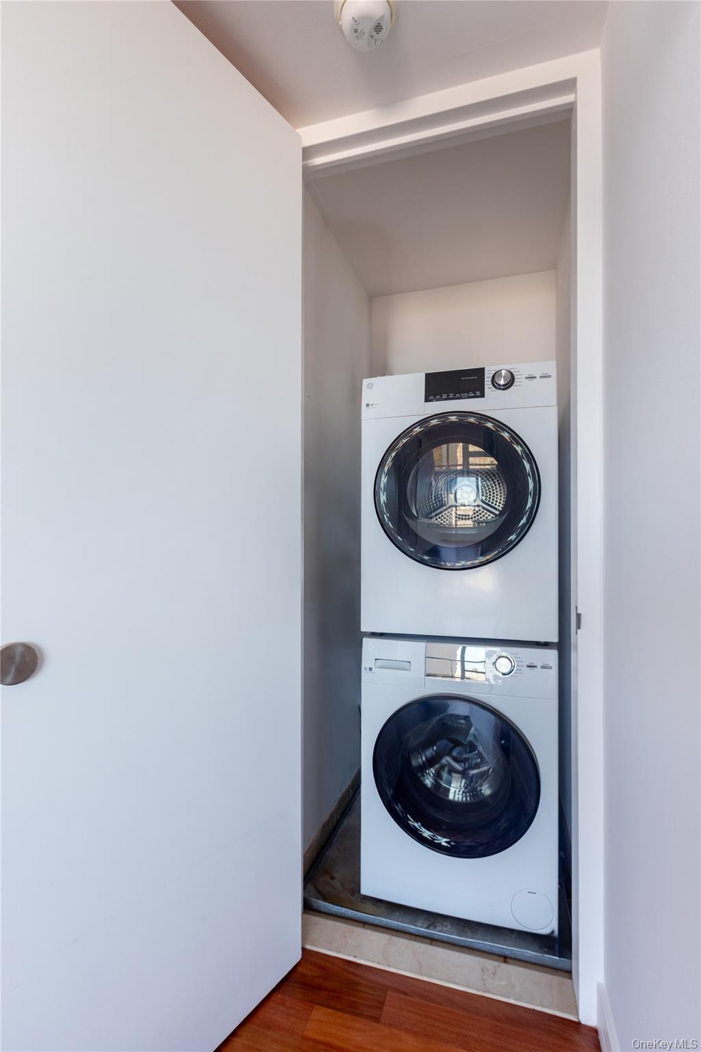 640 W 237th Street, Unit 15C photo 18