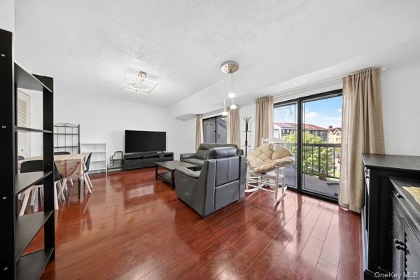 5-38 115th Street, Unit 538F photo 2