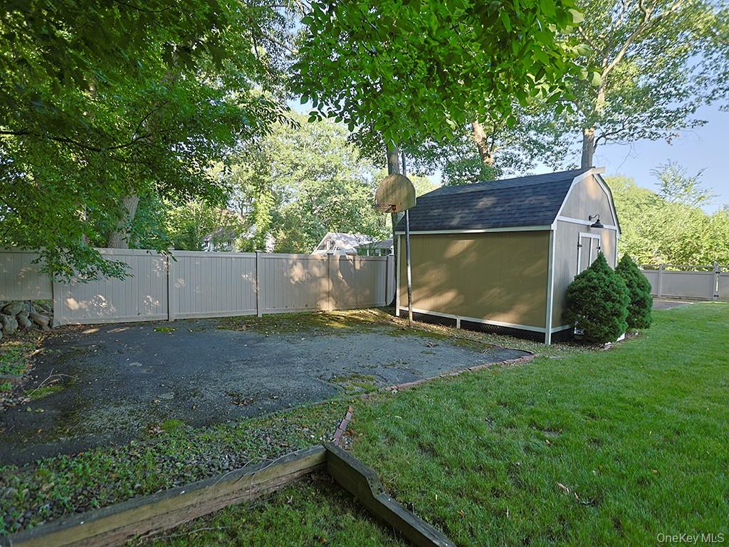 68 Van Buren Street – For Sale photo 38