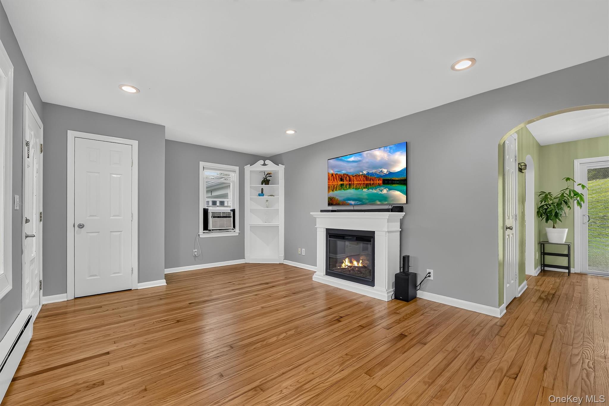 8 Durrin Avenue – For Sale photo 6