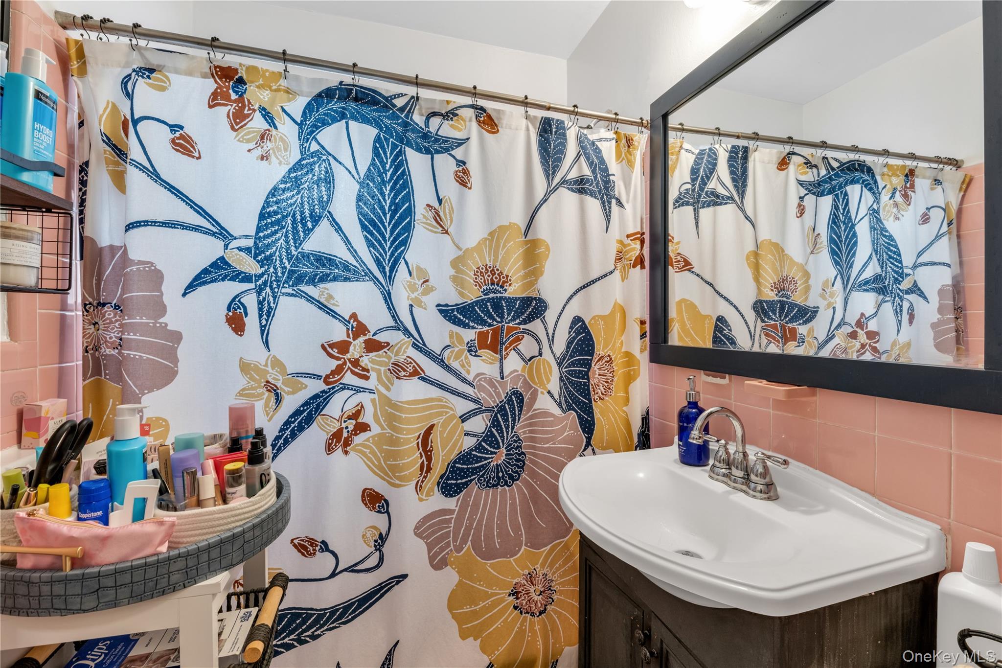 531 E Broadway – For Sale photo 6