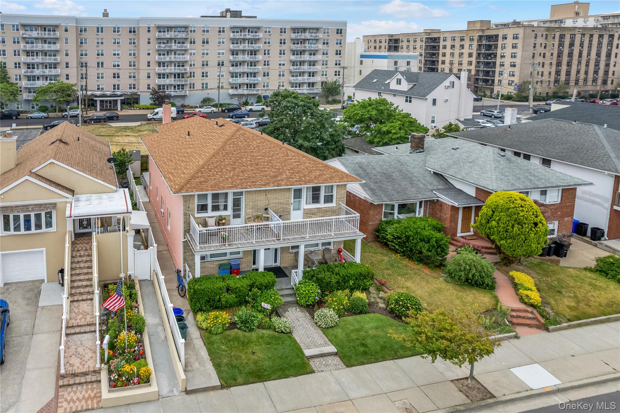 531 E Broadway – For Sale photo 16