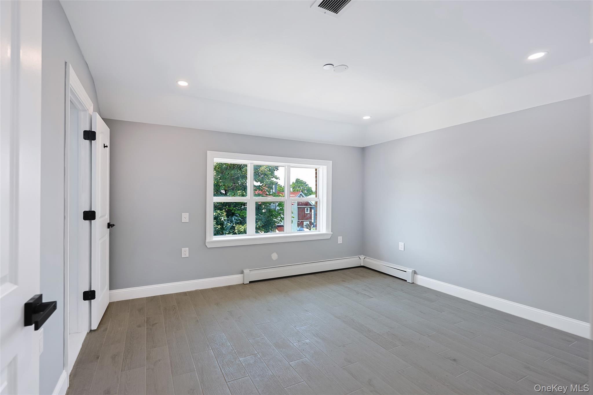 842 E 225th Street – For Sale photo 21