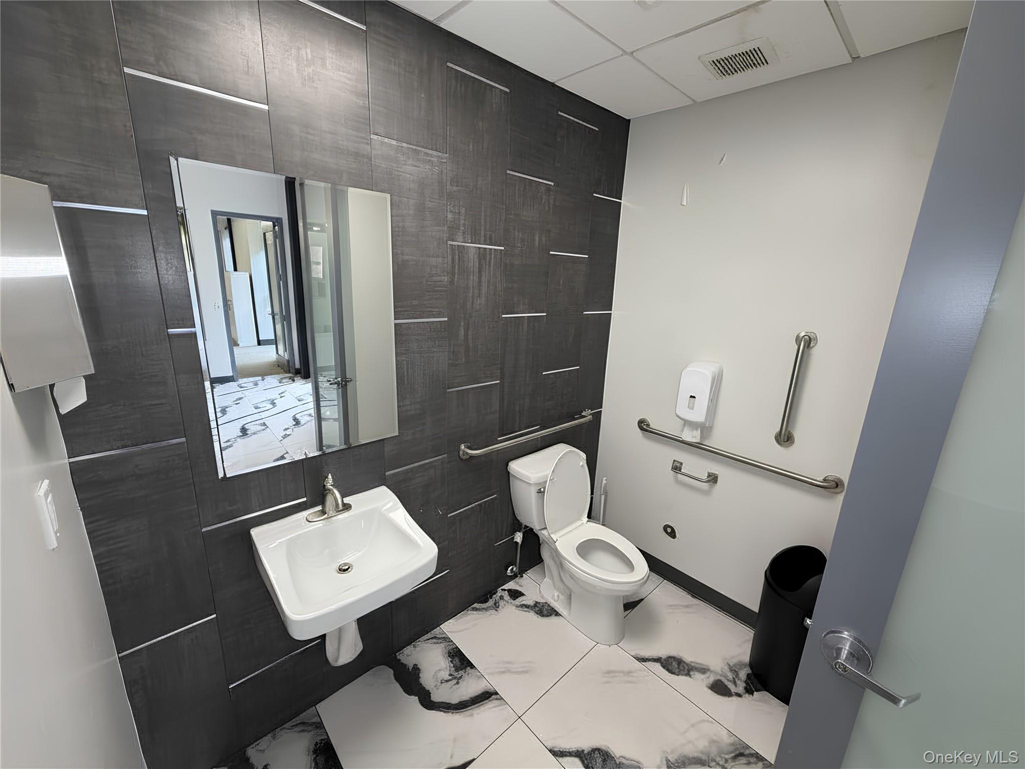 24 Gilbert Street – For Rent photo 3