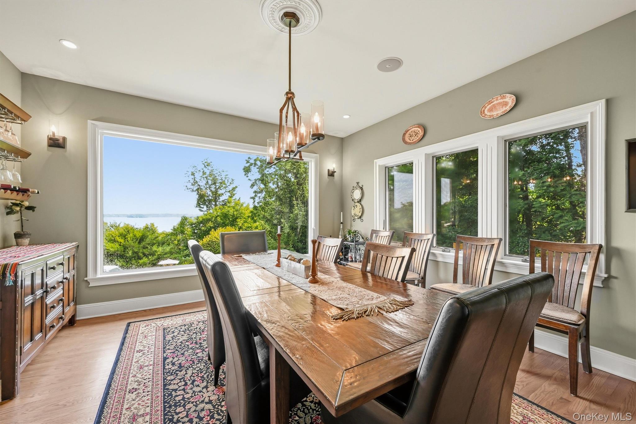 2 Half Moon Ridge – For Sale photo 8
