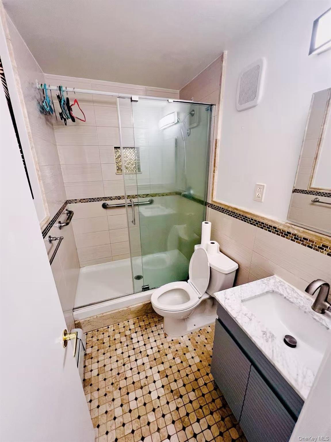 2524 120th Street, Unit 2 photo 8