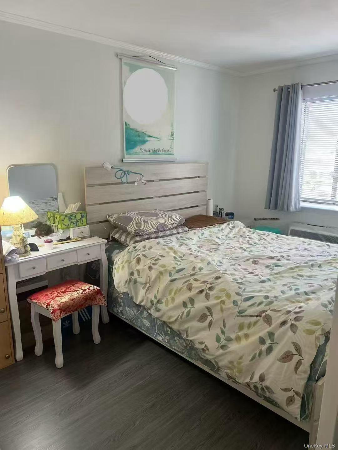 2524 120th Street, Unit 2 photo 7