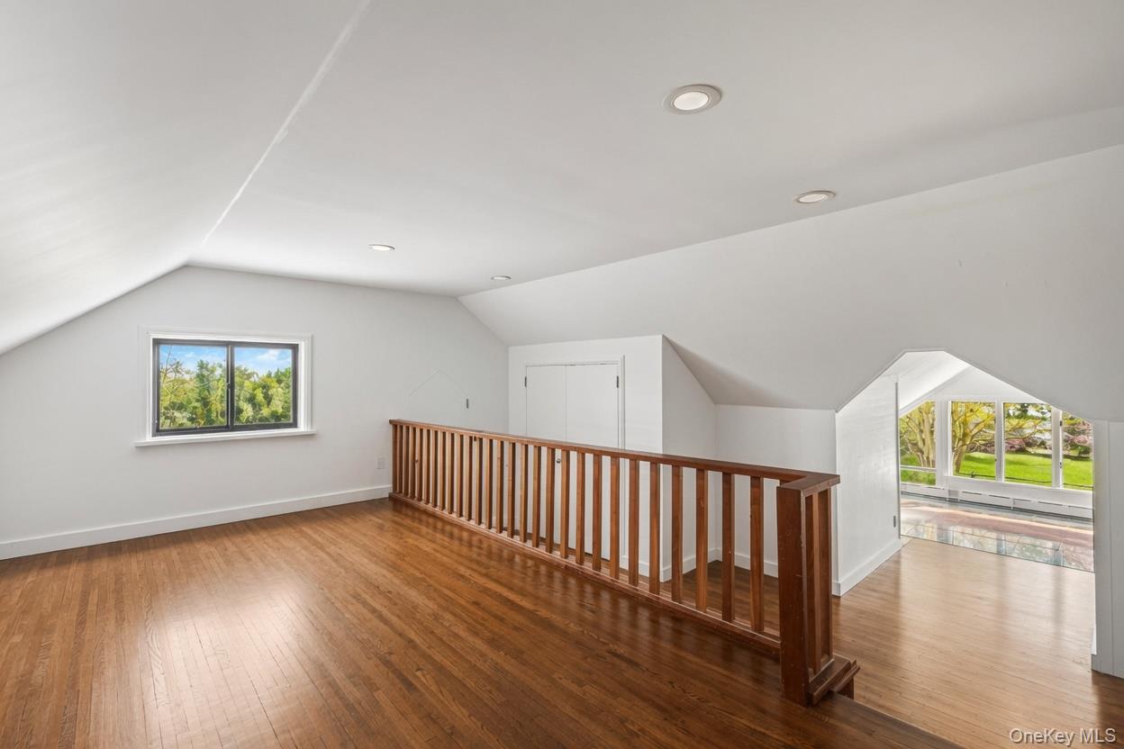 19 Frost Creek Drive – For Rent photo 13