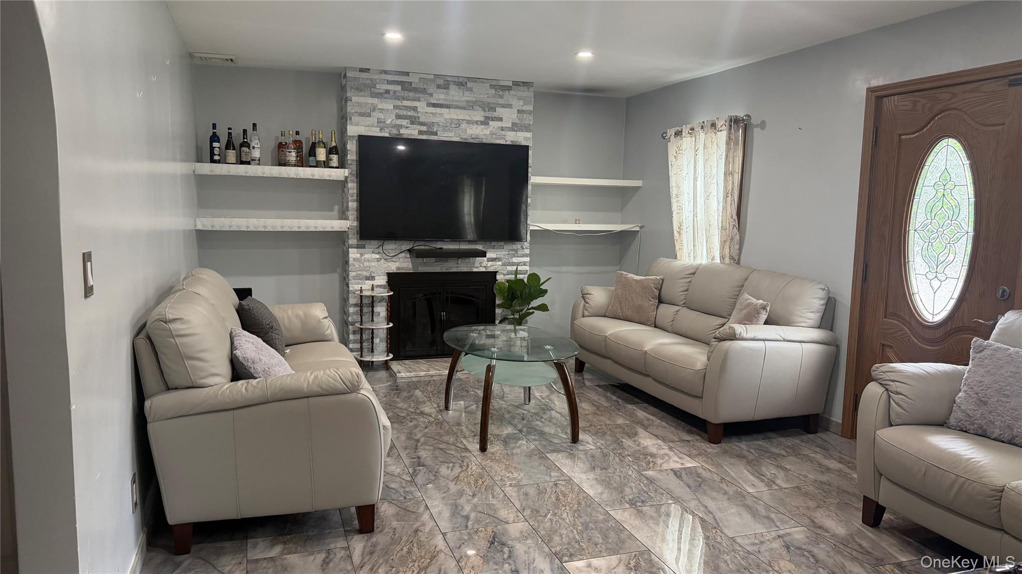 17 Degarmo Road – For Rent photo 7