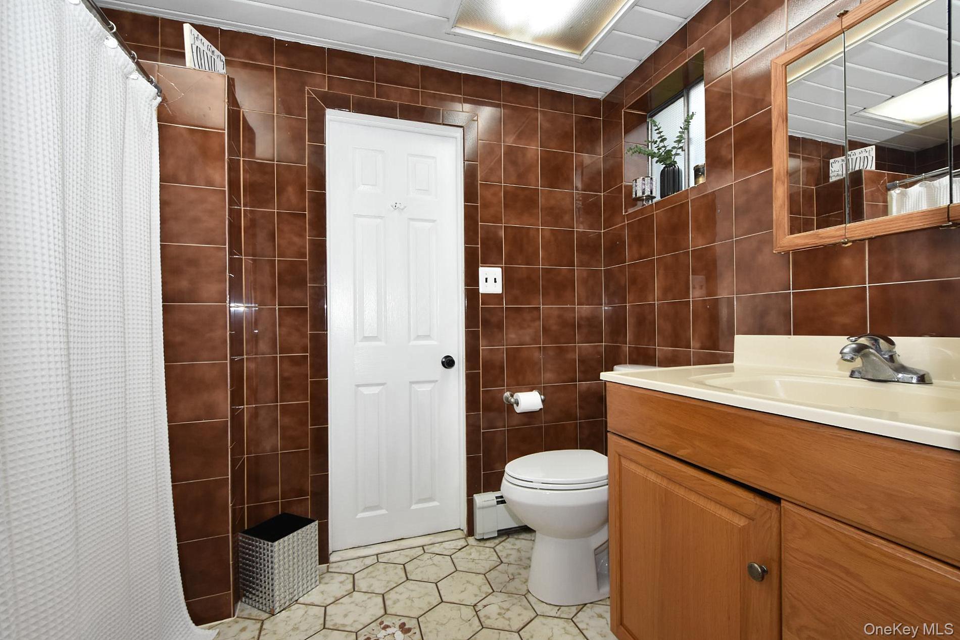 38 Balaton Avenue – For Sale photo 8