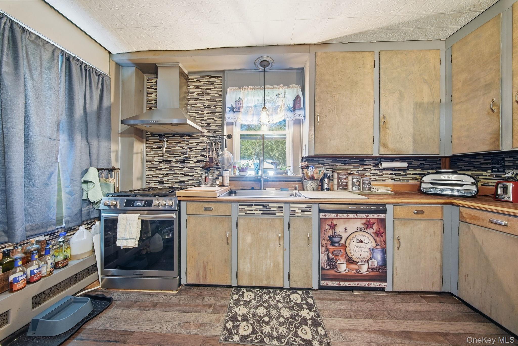 8 Chapel Street – For Sale photo 15