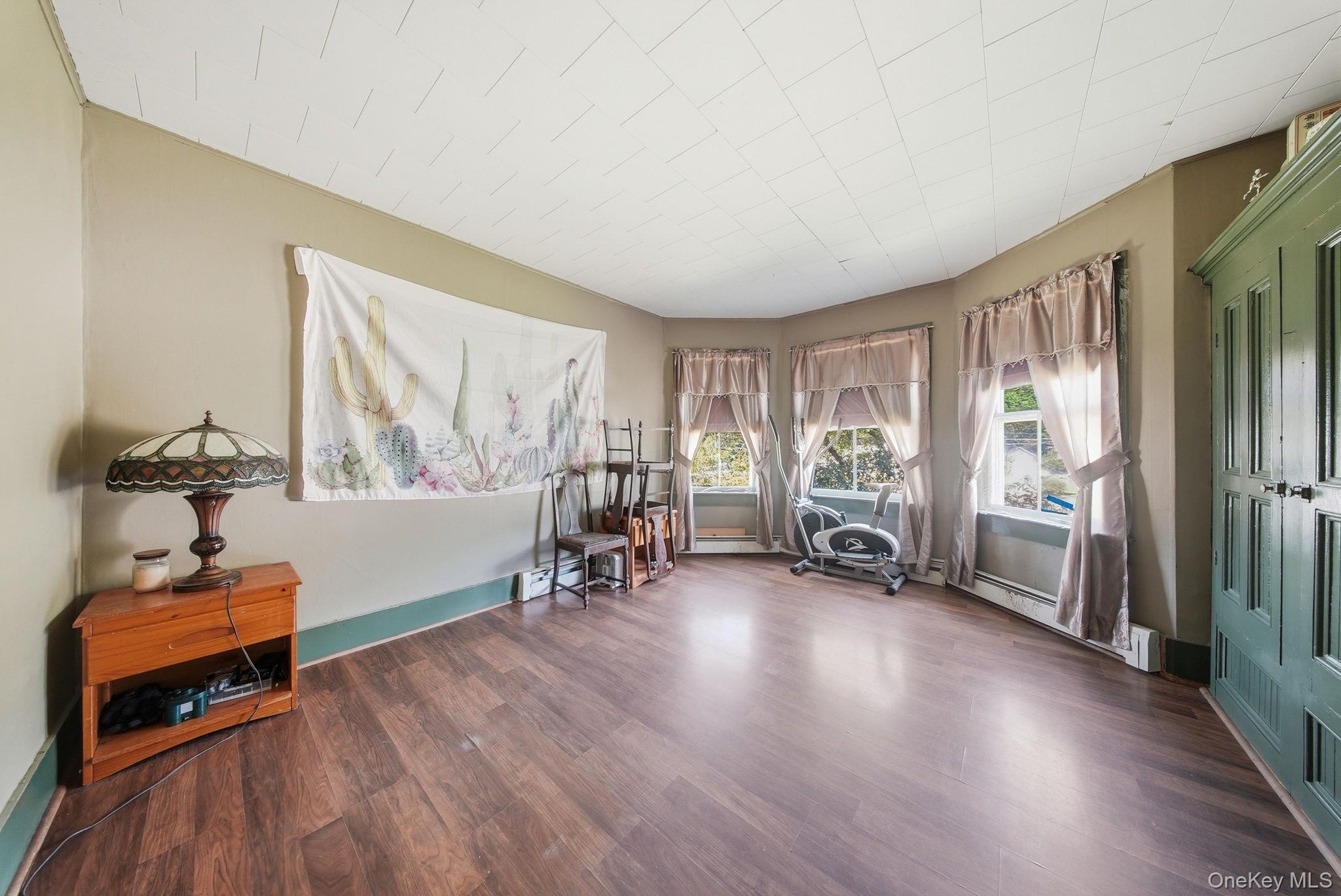 8 Chapel Street – For Sale photo 22