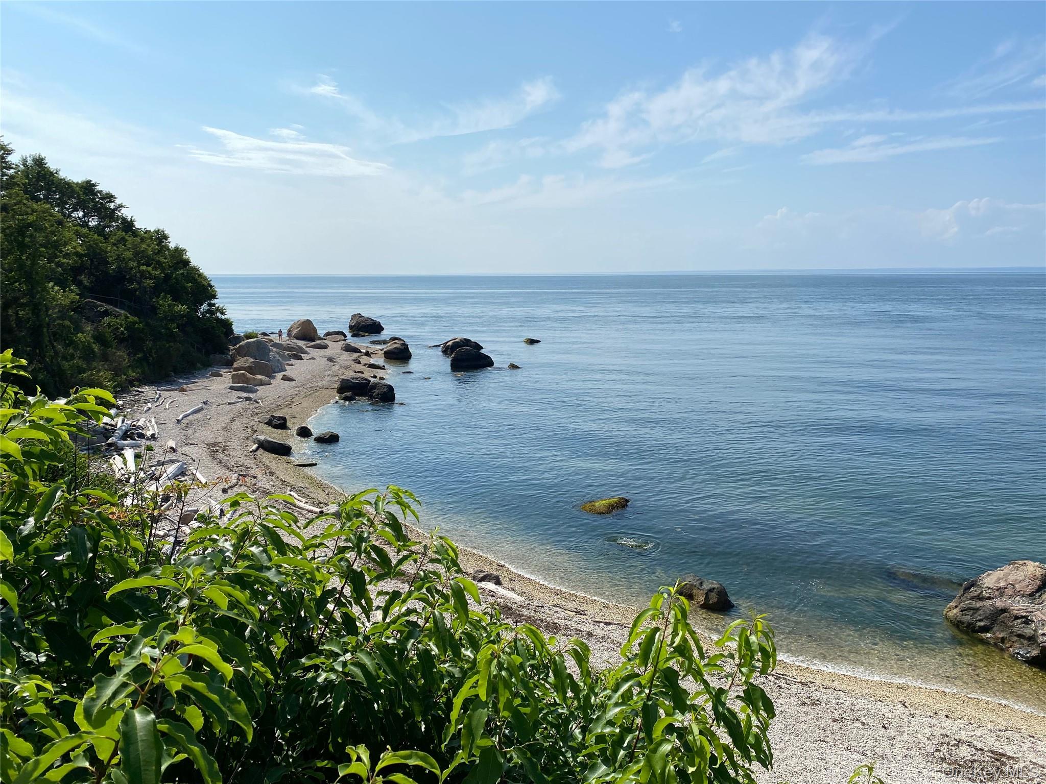 8440 Main Road – For Sale photo 25