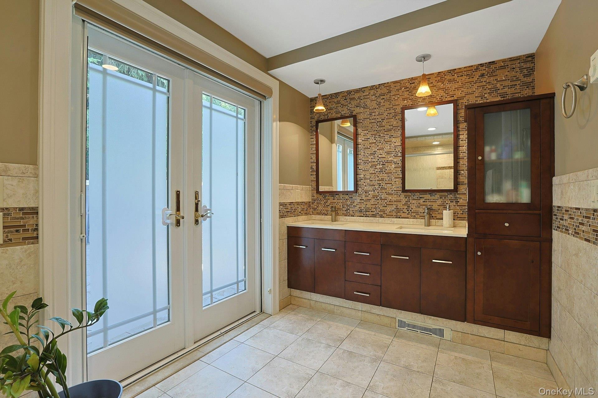 6 Grandview Avenue – For Sale photo 14