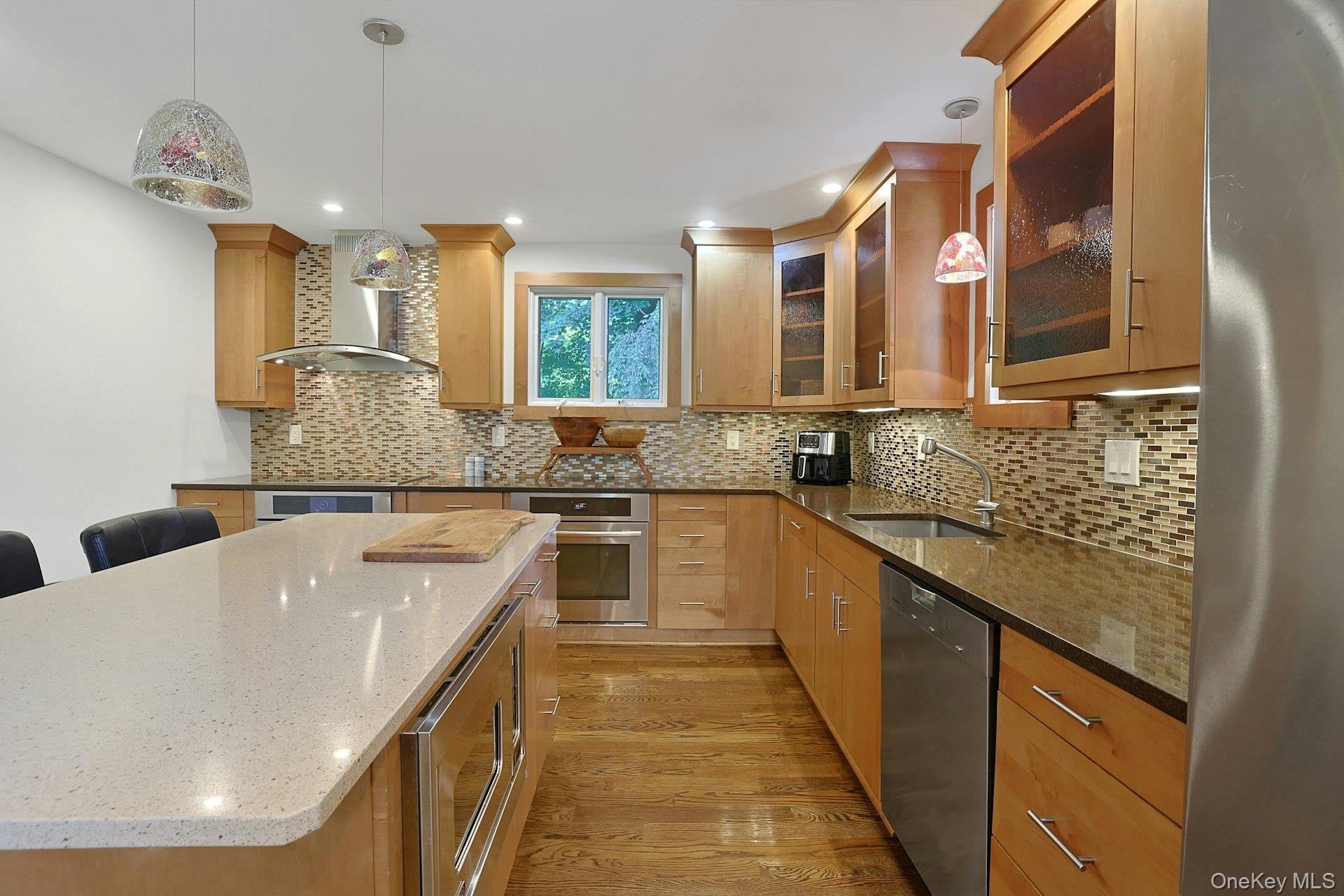 6 Grandview Avenue – For Sale photo 8
