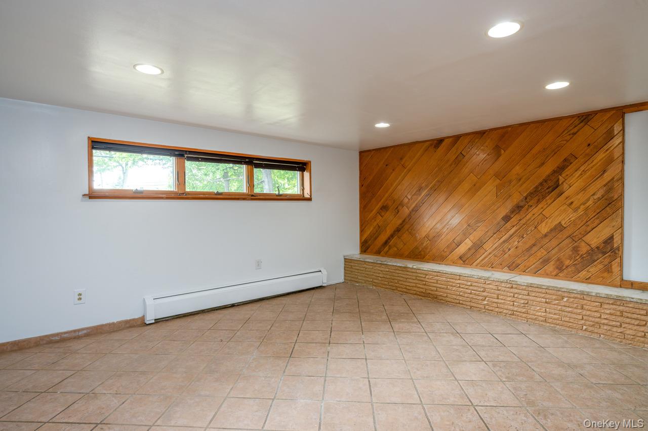 60 College Avenue, Unit 2 – Lower photo 11