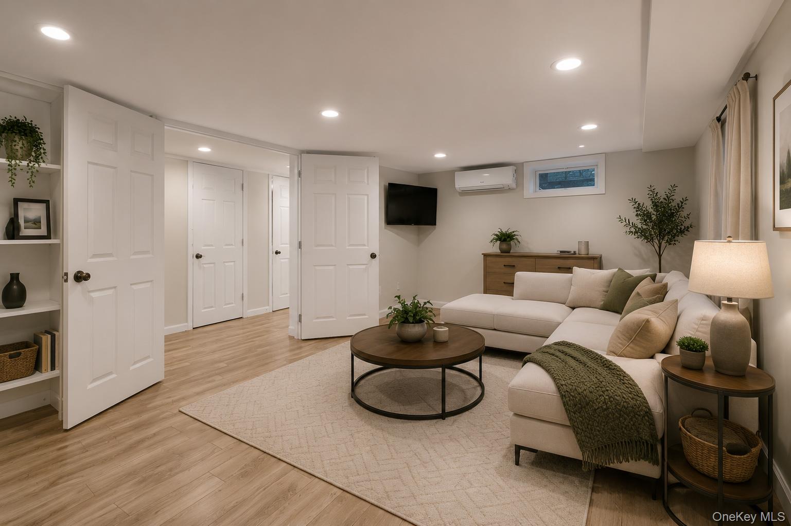 8 Julia Circle – For Sale photo 21