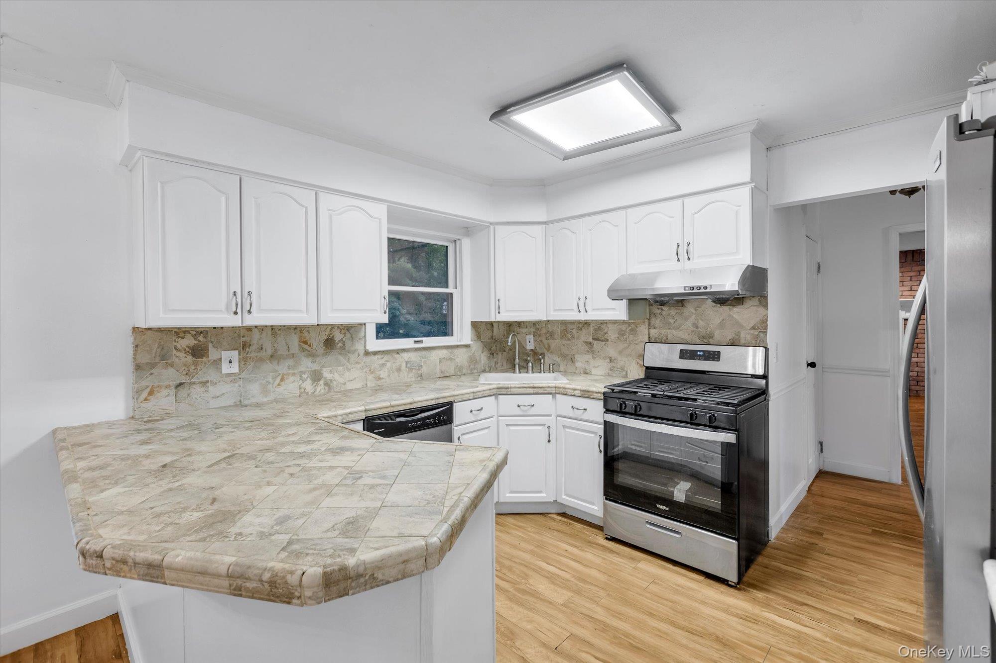 8 Julia Circle – For Sale photo 10