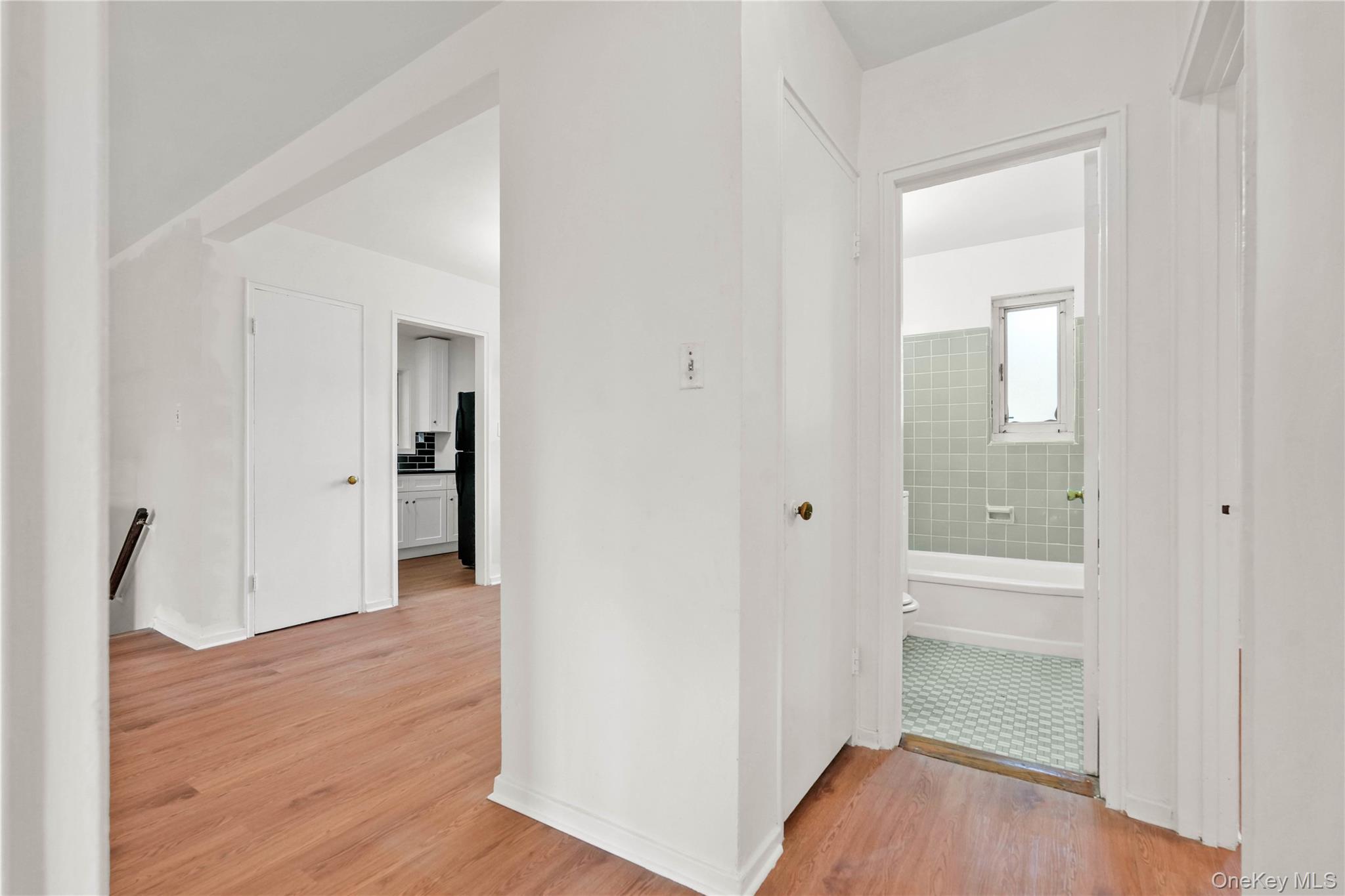 224-01 Hillside Avenue, Unit Upper photo 16